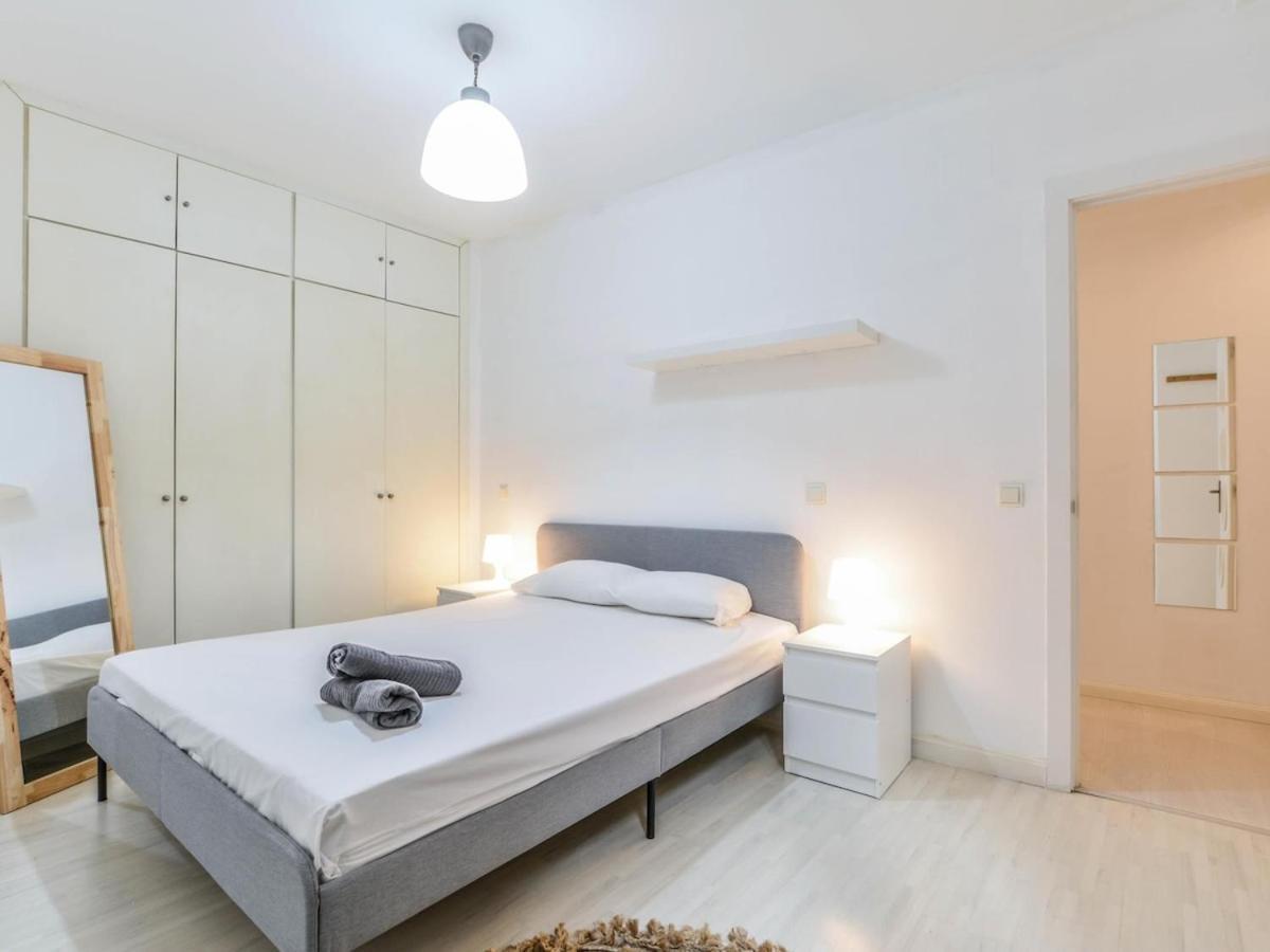 Apartamento Cava Baja Alquiler Temporal Мадрид Экстерьер фото